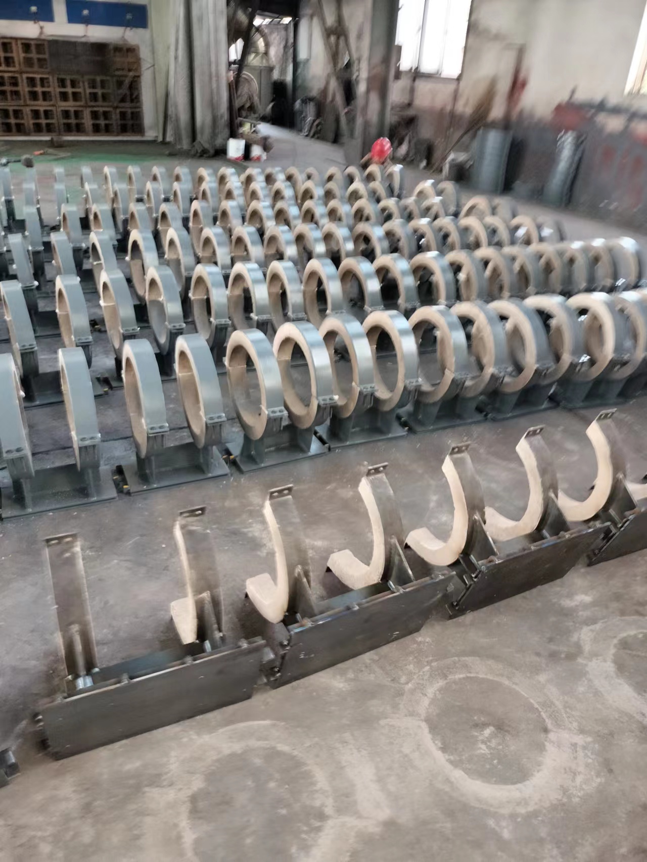 金属网套复合四氟补偿器